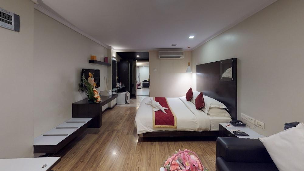 37Th Crescent Hotel Bengaluru מראה חיצוני תמונה