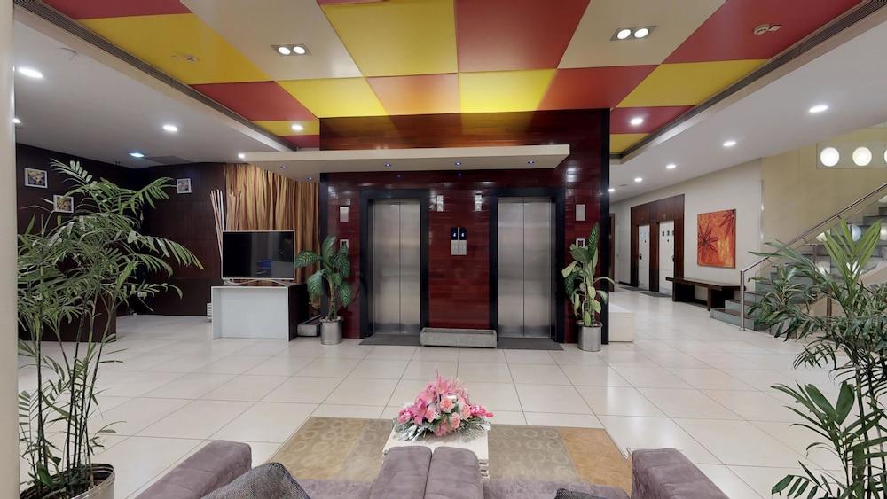37Th Crescent Hotel Bengaluru מראה חיצוני תמונה
