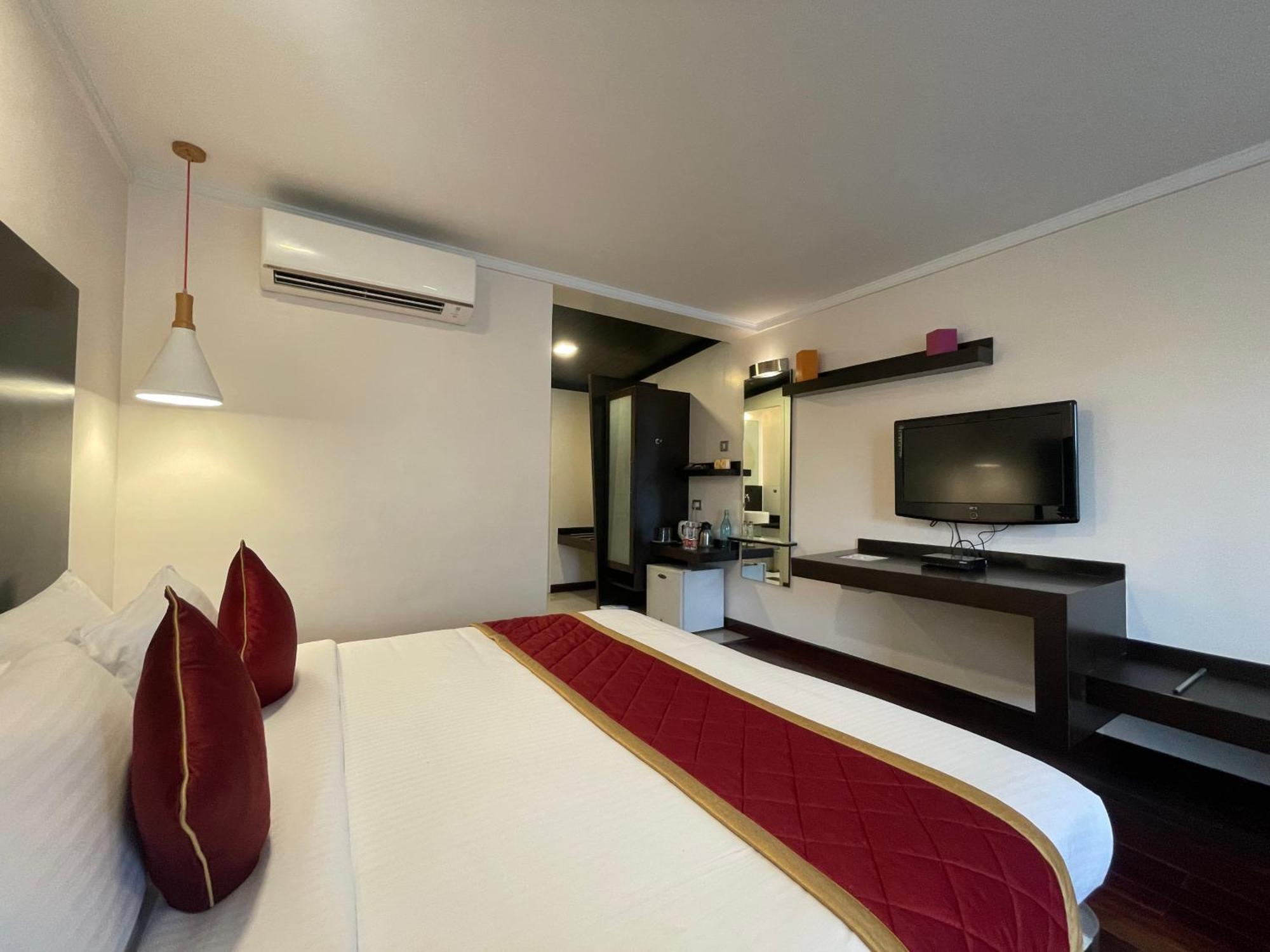 37Th Crescent Hotel Bengaluru מראה חיצוני תמונה